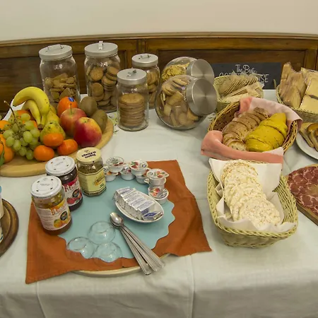 Dai Carari Bed and Breakfast 3*