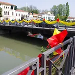 Dai Carari Мира